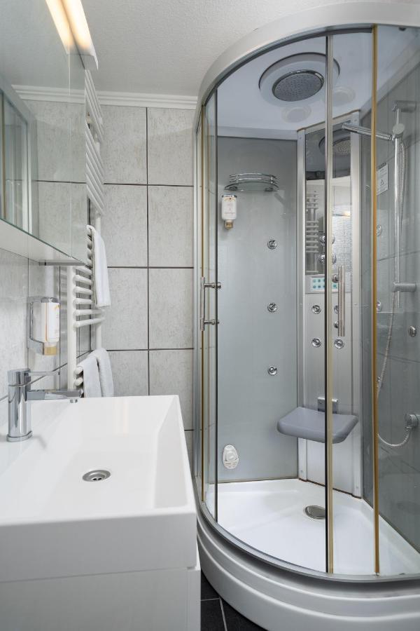 Hotel Haus Am Park Боркум Экстерьер фото
